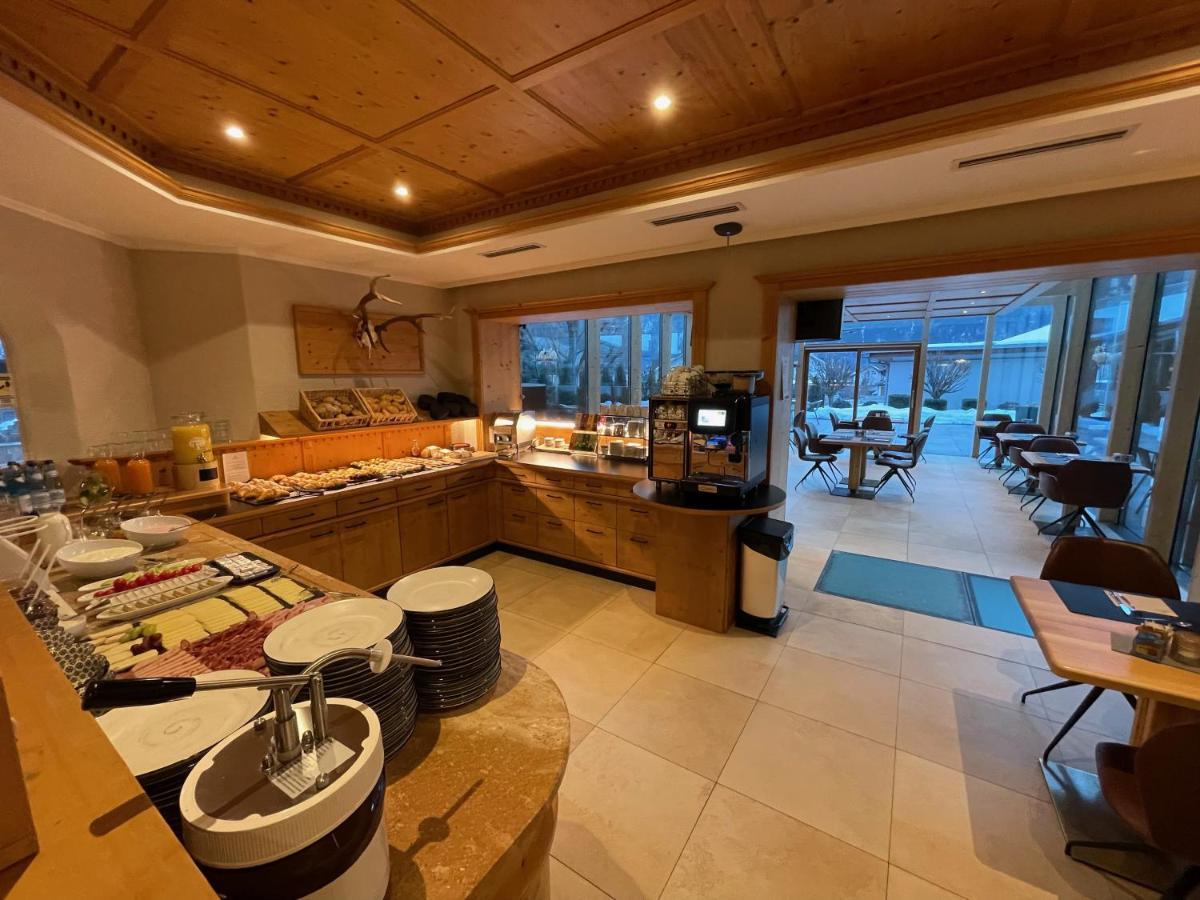 Residence Hotel Alpinum Campo Tures Esterno foto