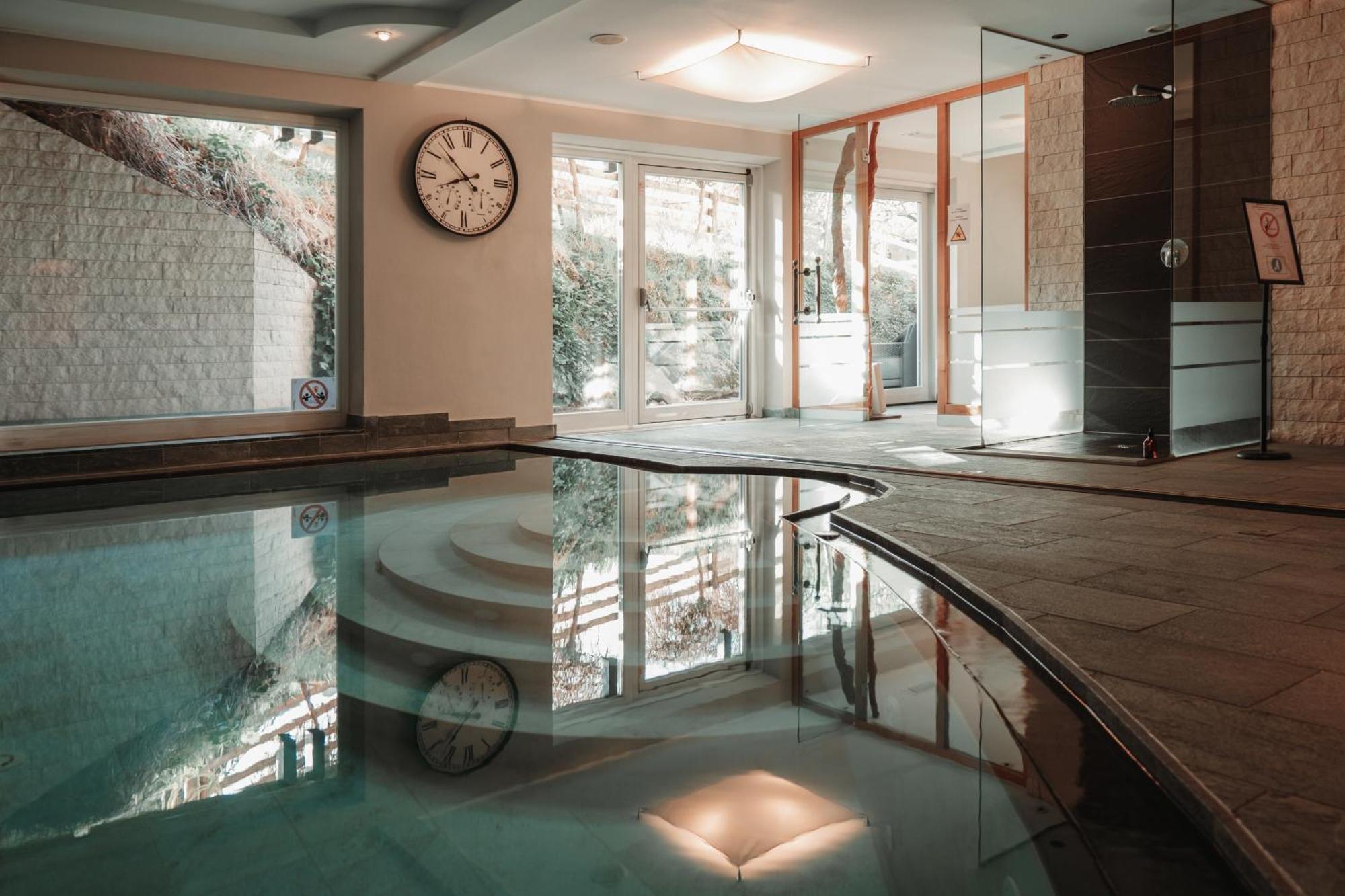 Residence Hotel Alpinum Campo Tures Esterno foto